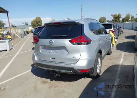 2018 Nissan Rogue Sv z USA, uszkodzony, nr VIN KNMAT2MT9JP540984